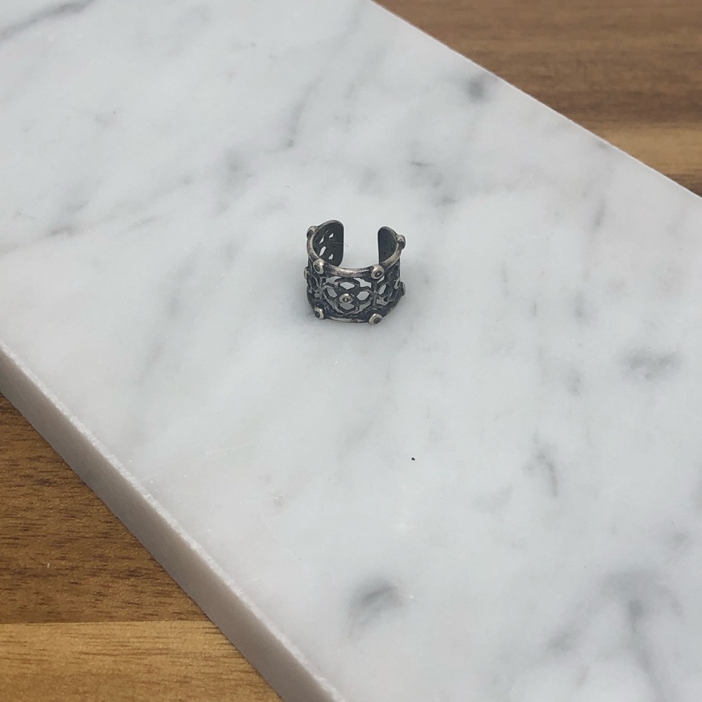 Kendra Scott Earcuff Silver